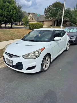 2014 Hyundai Veloster 2.0 Coupe 3D