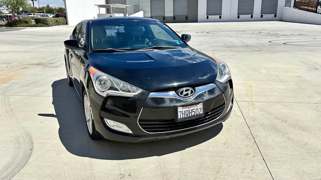2014 Hyundai Veloster 2.0 Premium Coupe 3D
