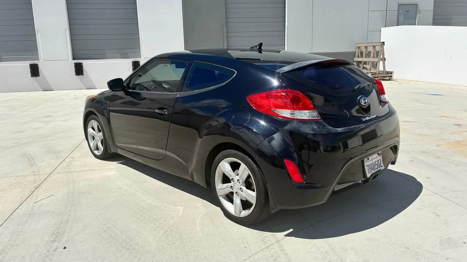 2014 Hyundai Veloster - Image 6 of 12