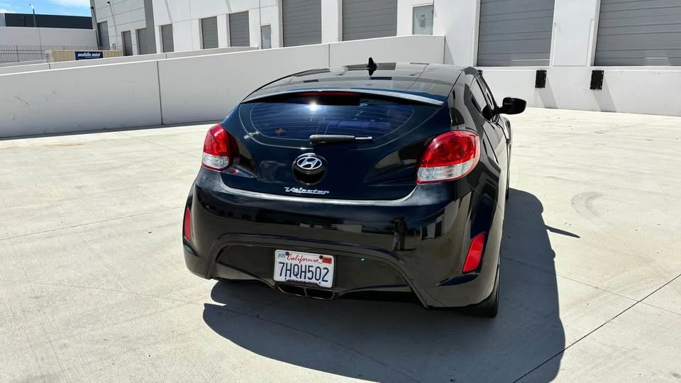 2014 Hyundai Veloster - Image 5 of 12