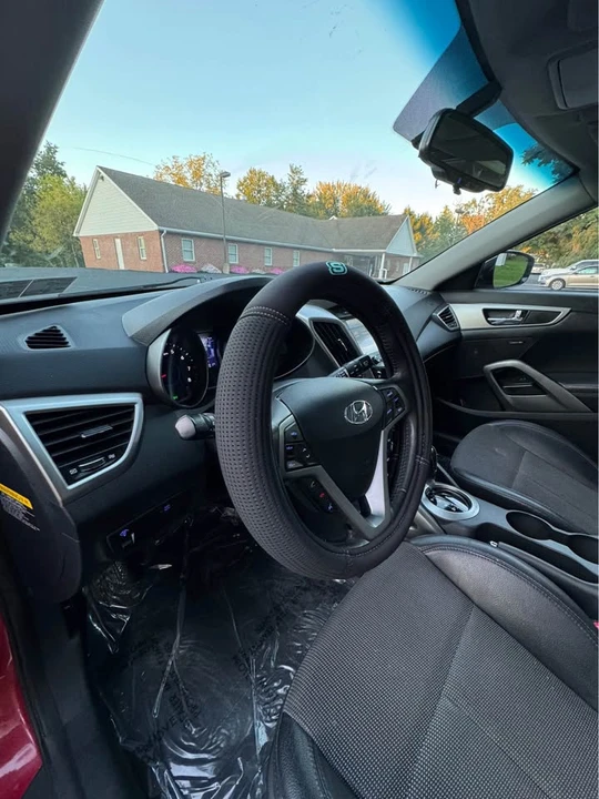 2014 Hyundai Veloster - Image 11 of 20