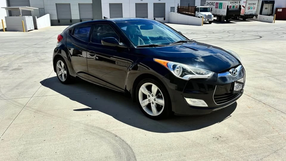 2014 Hyundai Veloster - Image 4 of 9