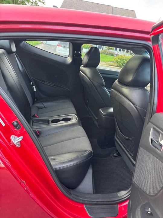 2014 Hyundai Veloster - Image 8 of 13