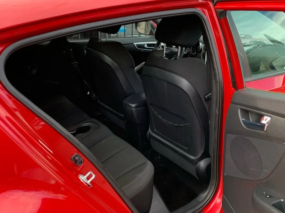 2014 Hyundai Veloster - Image 13 of 14