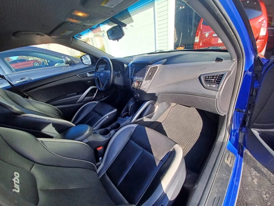 2014 Hyundai Veloster - Image 5 of 10