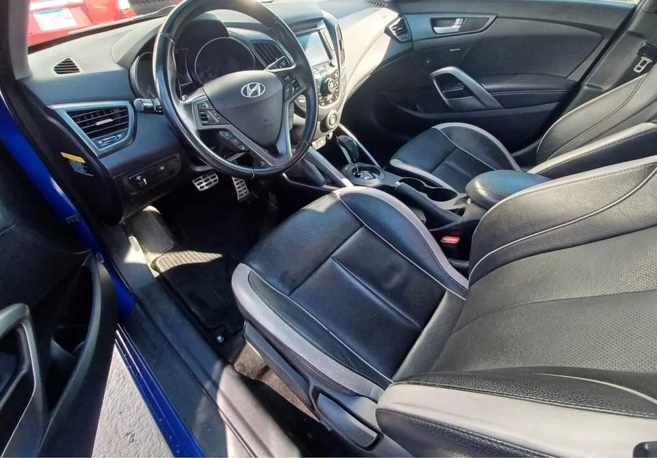 2014 Hyundai Veloster - Image 7 of 10