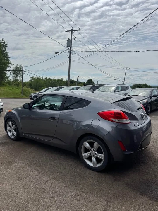 2014 Hyundai Veloster - Image 3 of 11