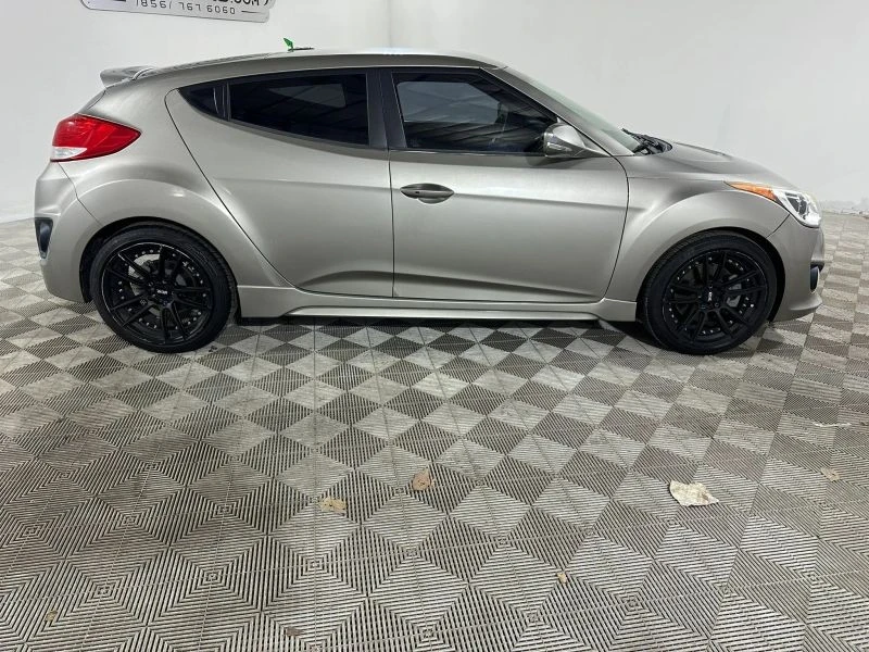 2014 Hyundai Veloster - Image 8 of 12