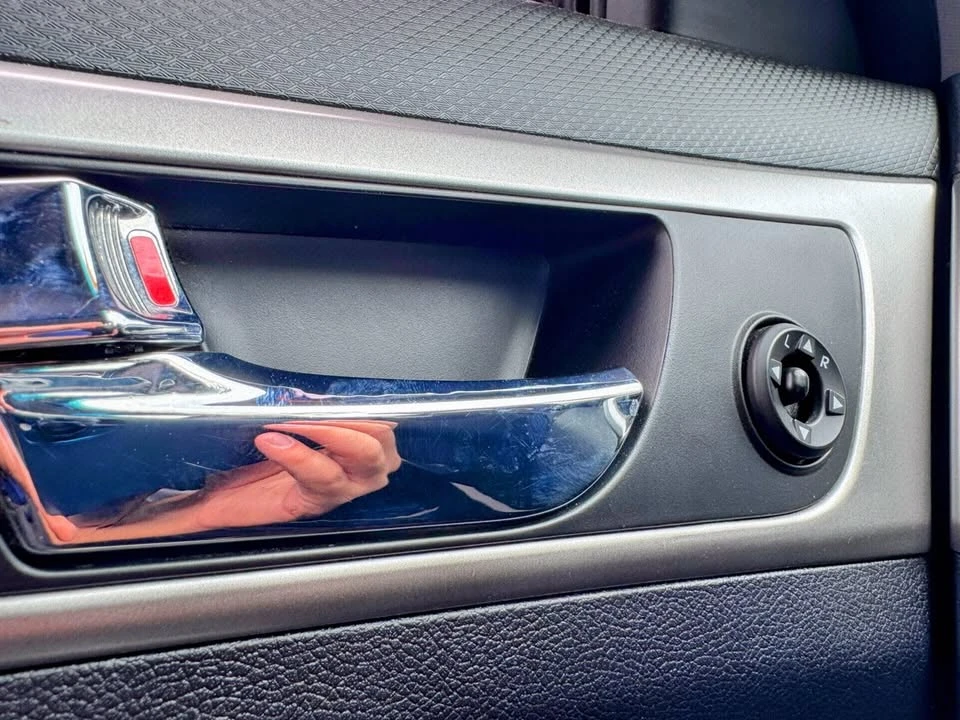 2014 Hyundai Veloster - Image 9 of 20