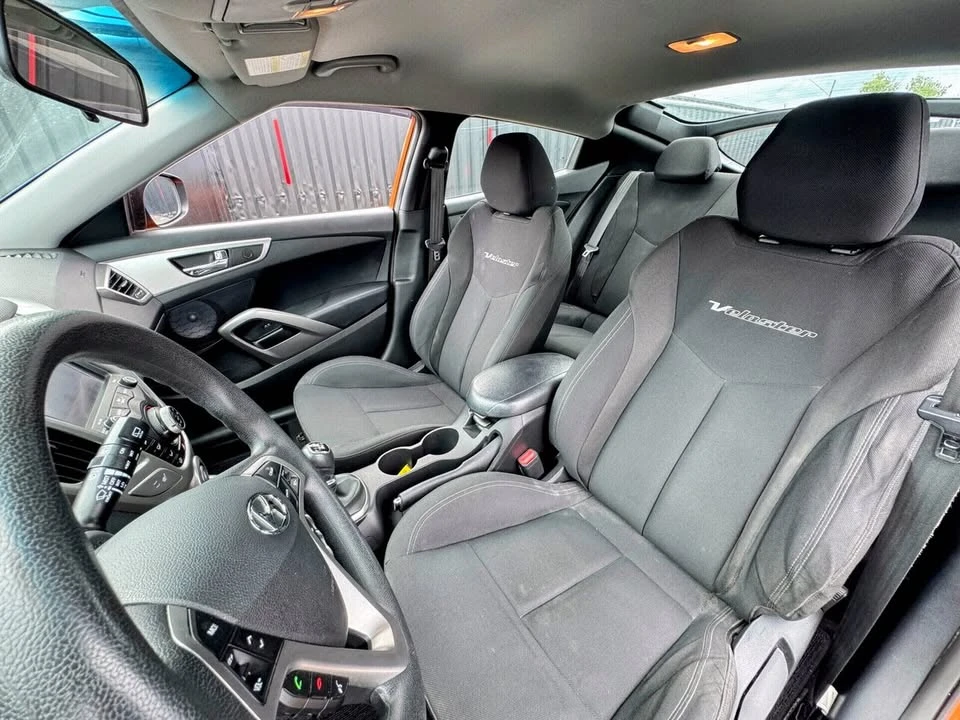 2014 Hyundai Veloster - Image 8 of 20