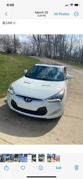 2014 Hyundai Veloster - Image 2 of 13