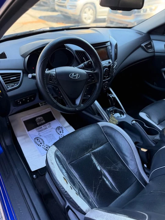 2014 Hyundai Veloster - Image 6 of 10