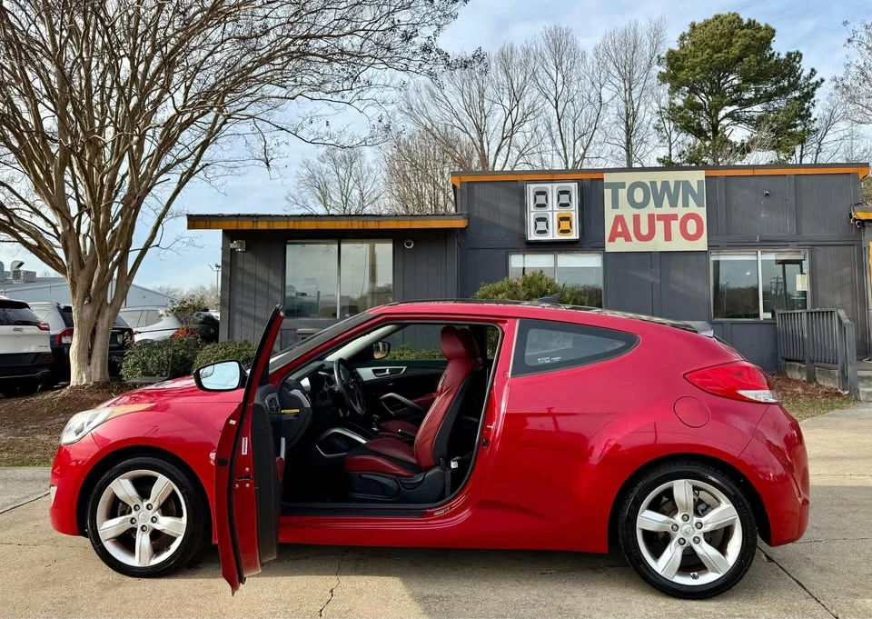 2014 Hyundai Veloster - Image 6 of 20