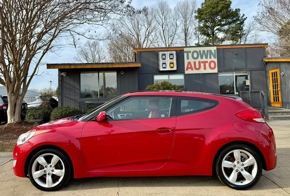 2014 Hyundai Veloster - Image 4 of 20