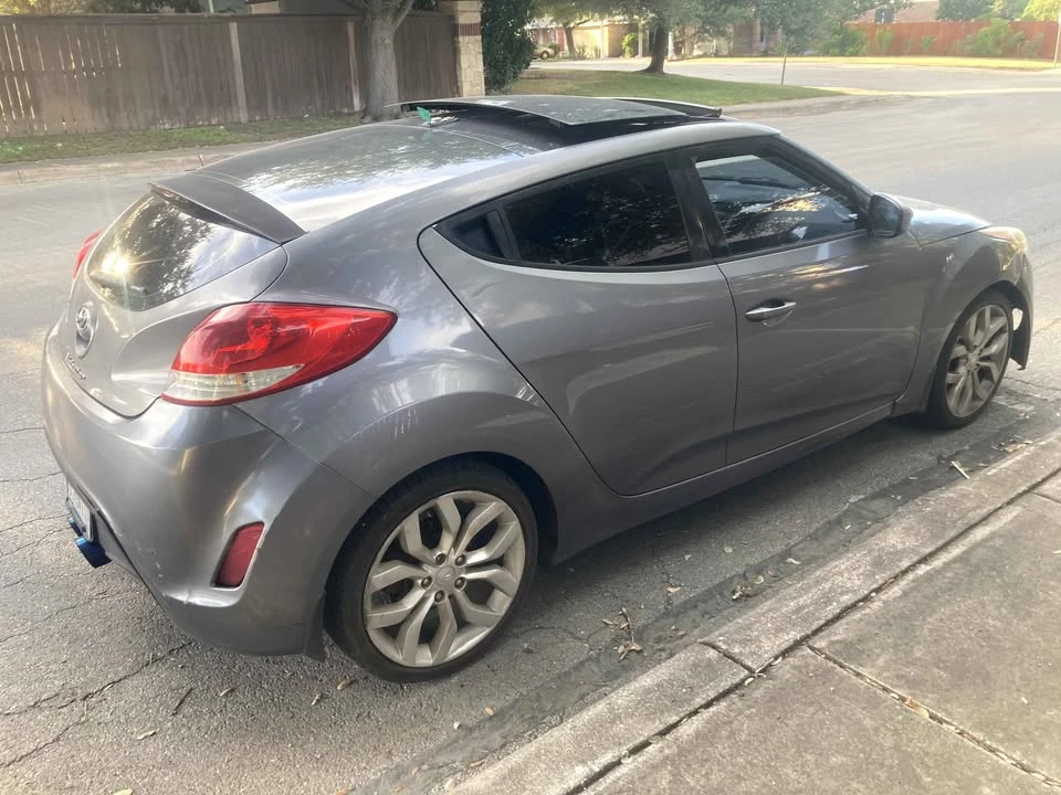 2014 Hyundai Veloster - Image 3 of 9