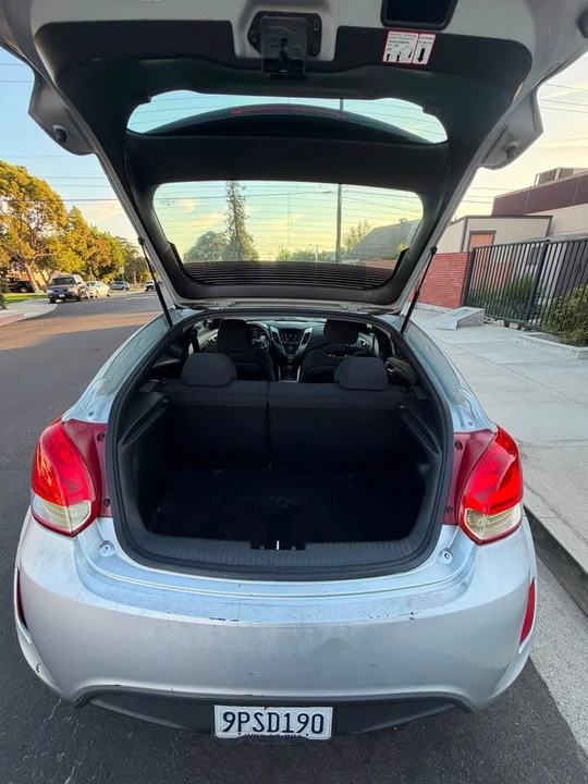 2014 Hyundai Veloster - Image 18 of 19