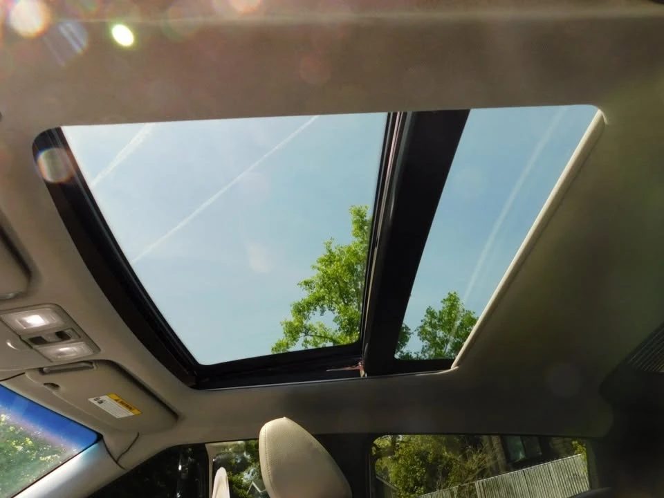 2014 Hyundai Veloster - Image 16 of 20