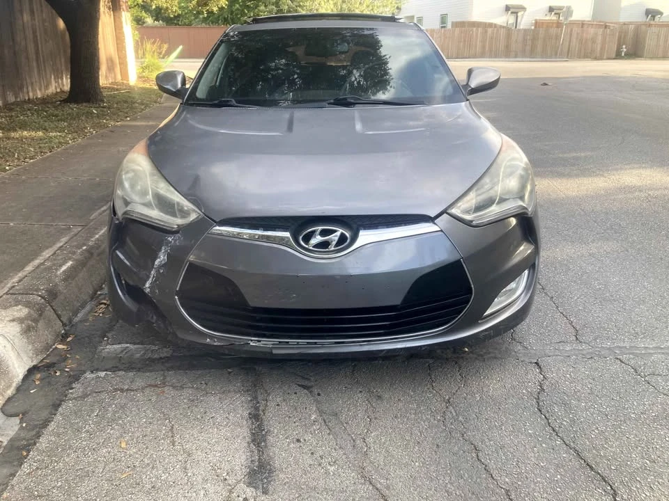 2014 Hyundai Veloster - Image 4 of 9