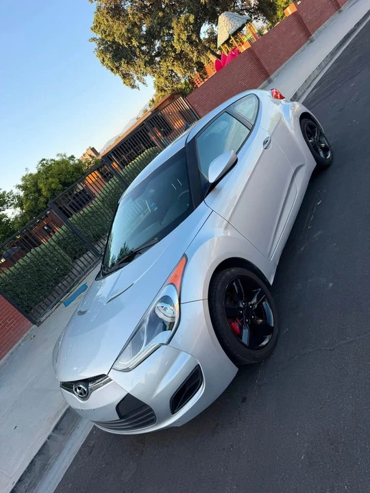 2014 Hyundai Veloster - Image 5 of 19