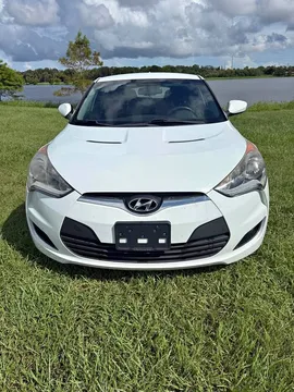 2014 Hyundai Veloster Coupe 3D