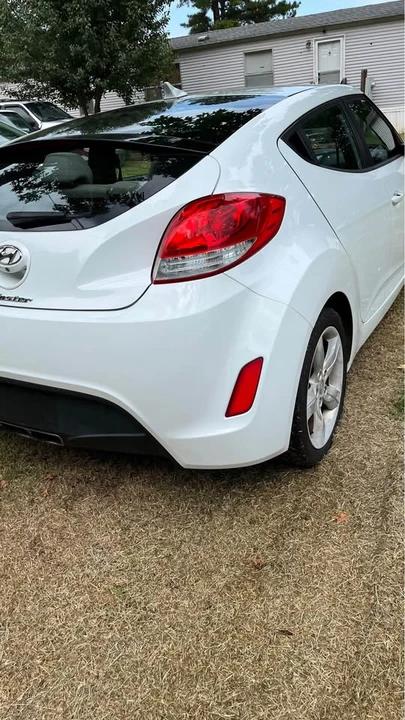2014 Hyundai Veloster - Image 5 of 8