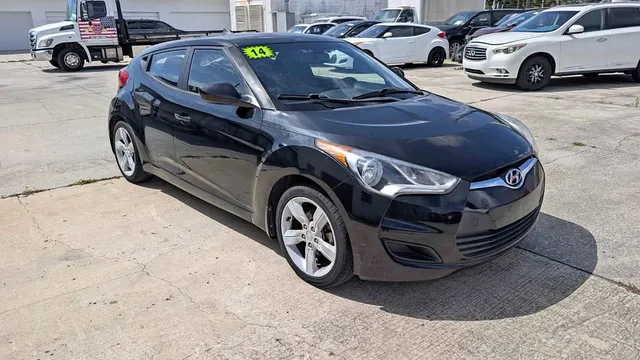 2014 Hyundai Veloster Coupe 3D