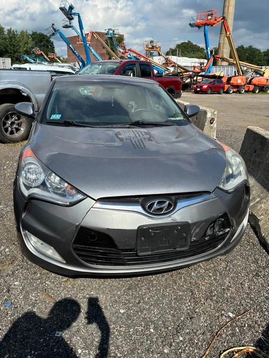 2014 Hyundai Veloster - Image 9 of 12
