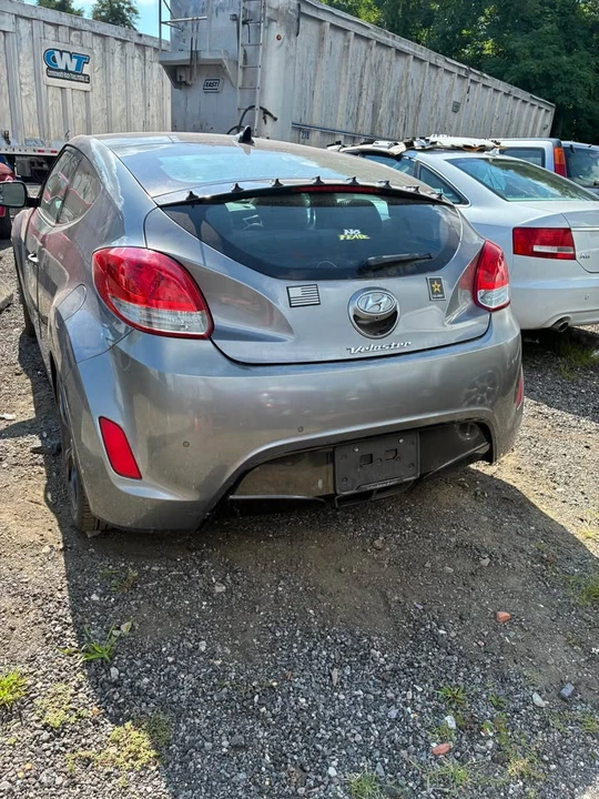 2014 Hyundai Veloster - Image 12 of 12