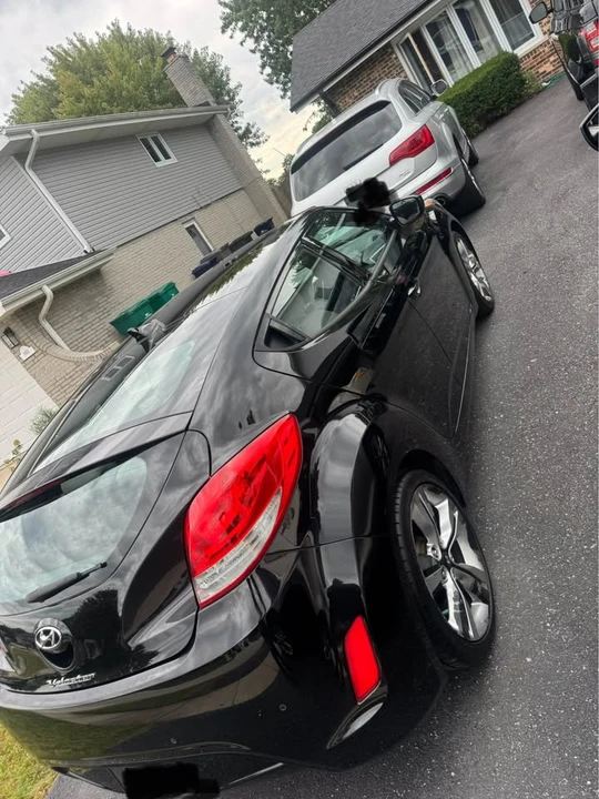 2014 Hyundai Veloster - Image 5 of 10