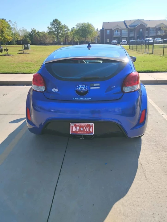 2014 Hyundai Veloster - Image 4 of 8