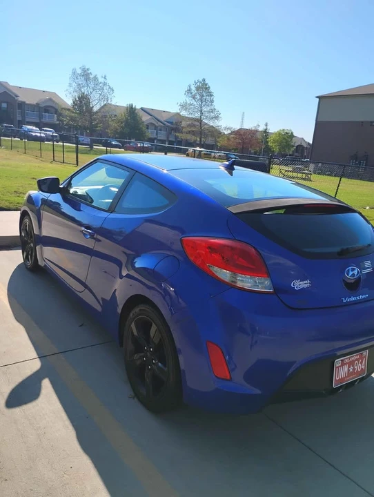 2014 Hyundai Veloster - Image 6 of 8