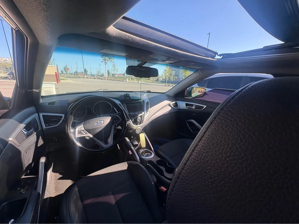 2014 Hyundai Veloster - Image 3 of 4