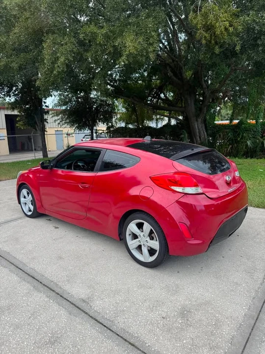 2014 Hyundai Veloster - Image 4 of 13