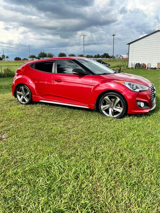 2014 Hyundai Veloster - Image 3 of 15