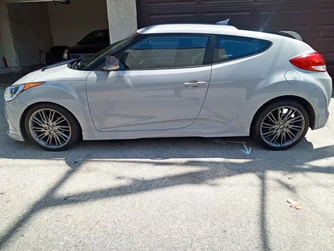2014 Hyundai Veloster Remix Edition