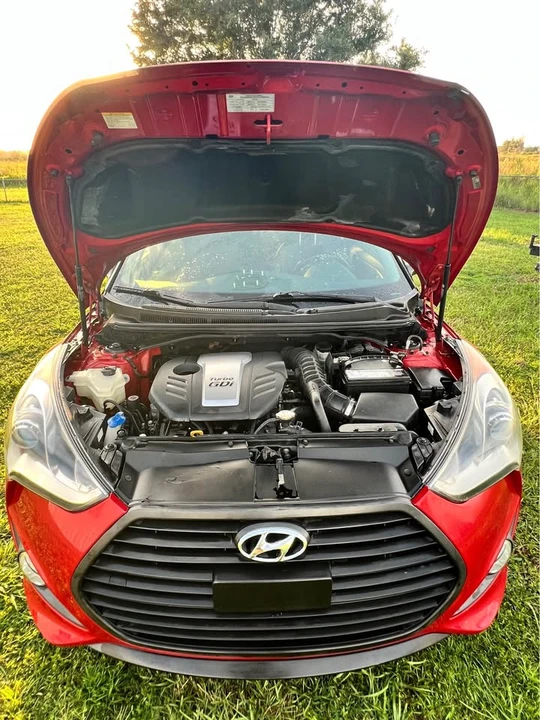 2014 Hyundai Veloster - Image 9 of 15