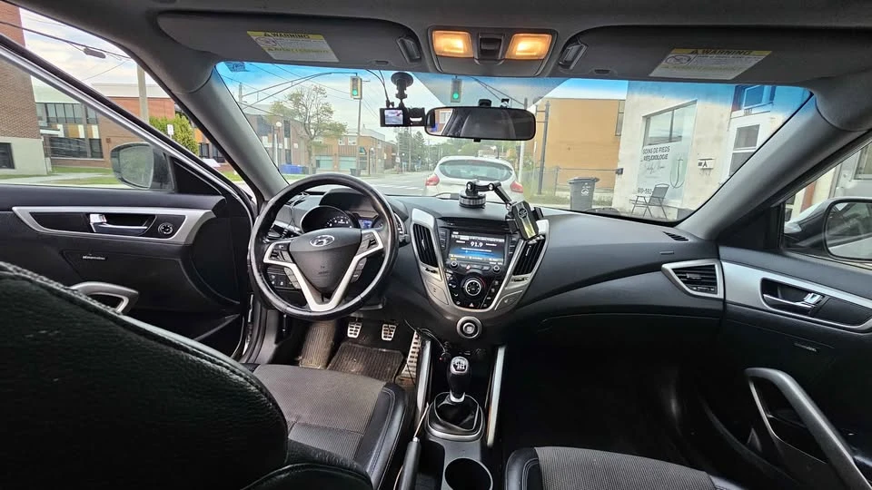 2014 Hyundai Veloster - Image 4 of 6