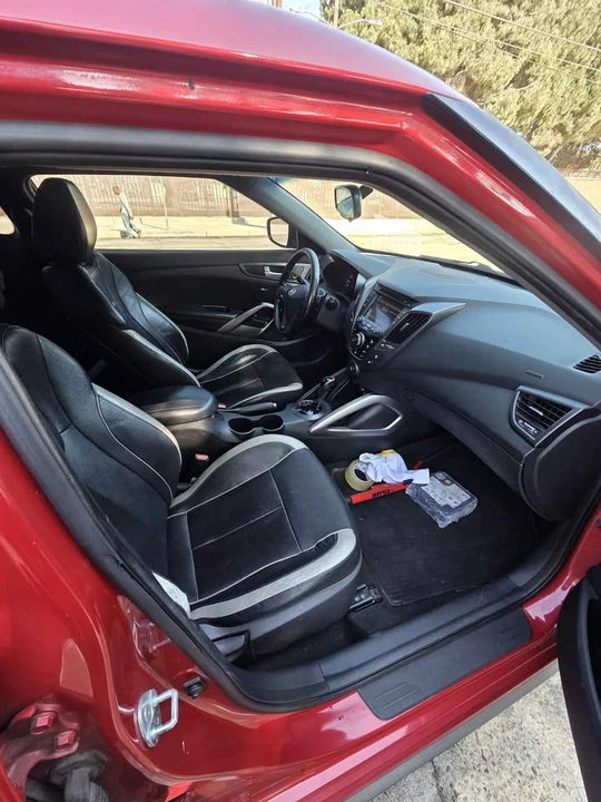 2014 Hyundai Veloster - Image 7 of 8