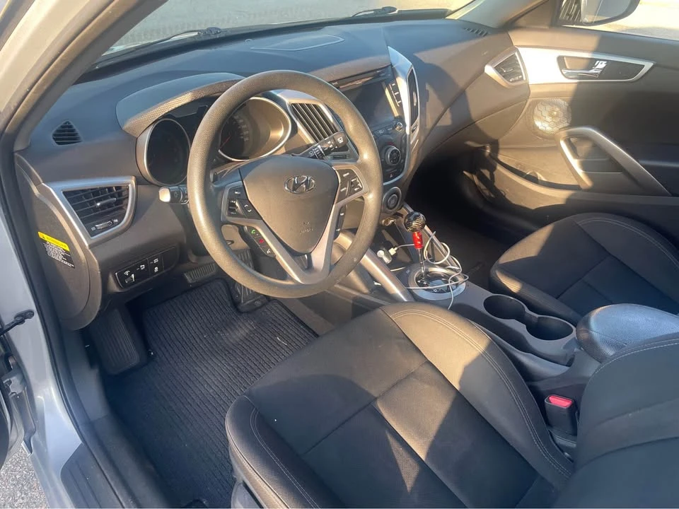 2014 Hyundai Veloster - Image 5 of 6