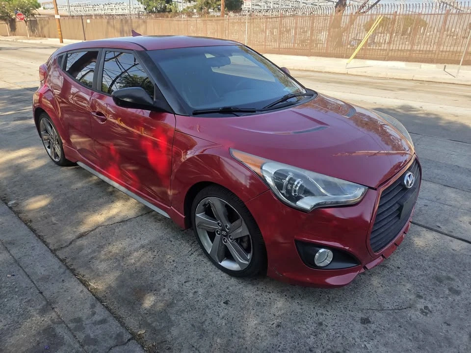 2014 Hyundai Veloster - Image 2 of 8