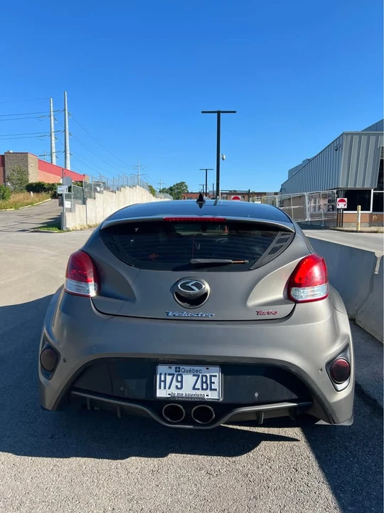 2014 Hyundai Veloster - Image 2 of 10
