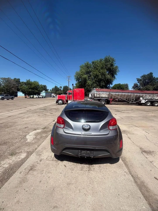 2014 Hyundai Veloster - Image 3 of 5