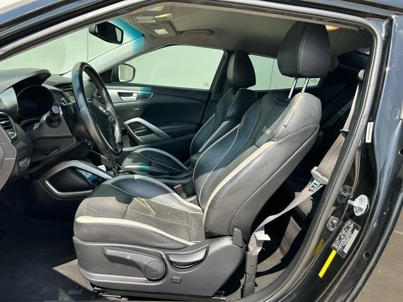 2014 Hyundai Veloster - Image 10 of 20