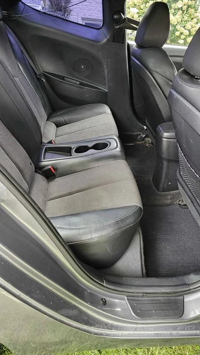 2014 Hyundai Veloster - Image 12 of 20