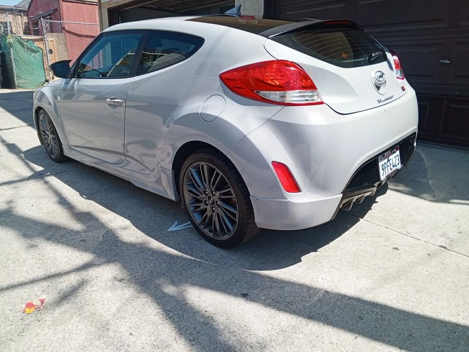 2014 Hyundai Veloster - Image 9 of 19