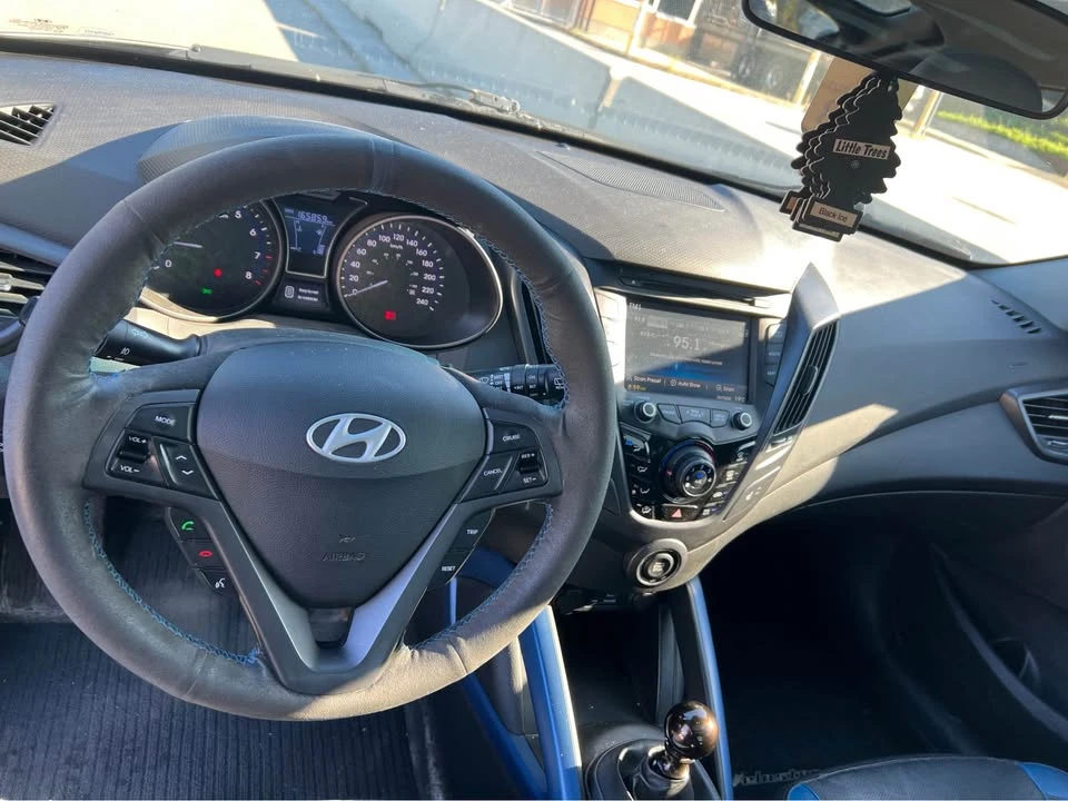 2014 Hyundai Veloster - Image 8 of 10