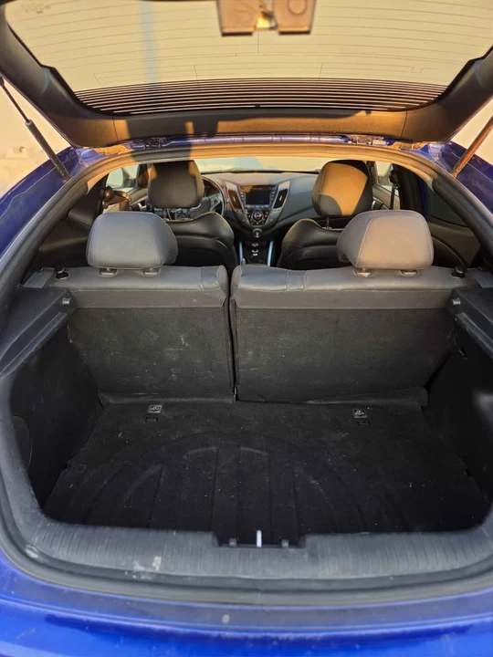 2014 Hyundai Veloster - Image 8 of 9