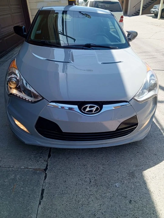 2014 Hyundai Veloster - Image 8 of 19