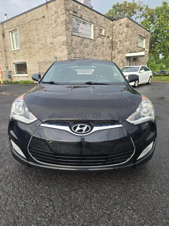 2014 Hyundai Veloster - Image 2 of 12