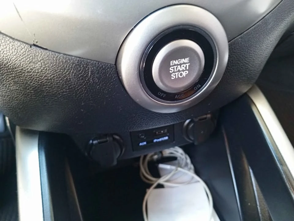 2014 Hyundai Veloster - Image 18 of 19